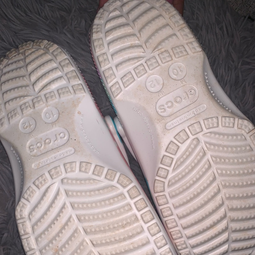 Crocs - Picture 2 of 3